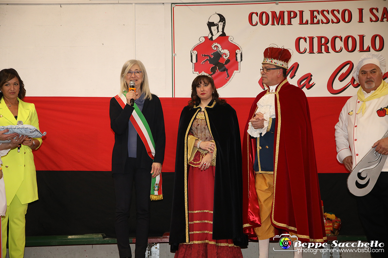 VBS_4703 - Investitura Re Peperone e Bela Povronera Carnevale di Carmagnola 2024.jpg